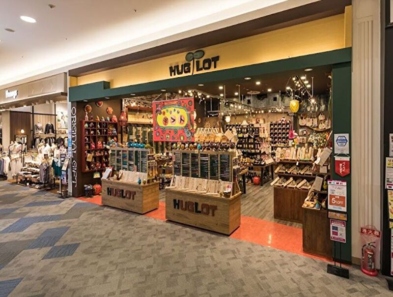 HUGLOT / ハグロット イオンモール直方店